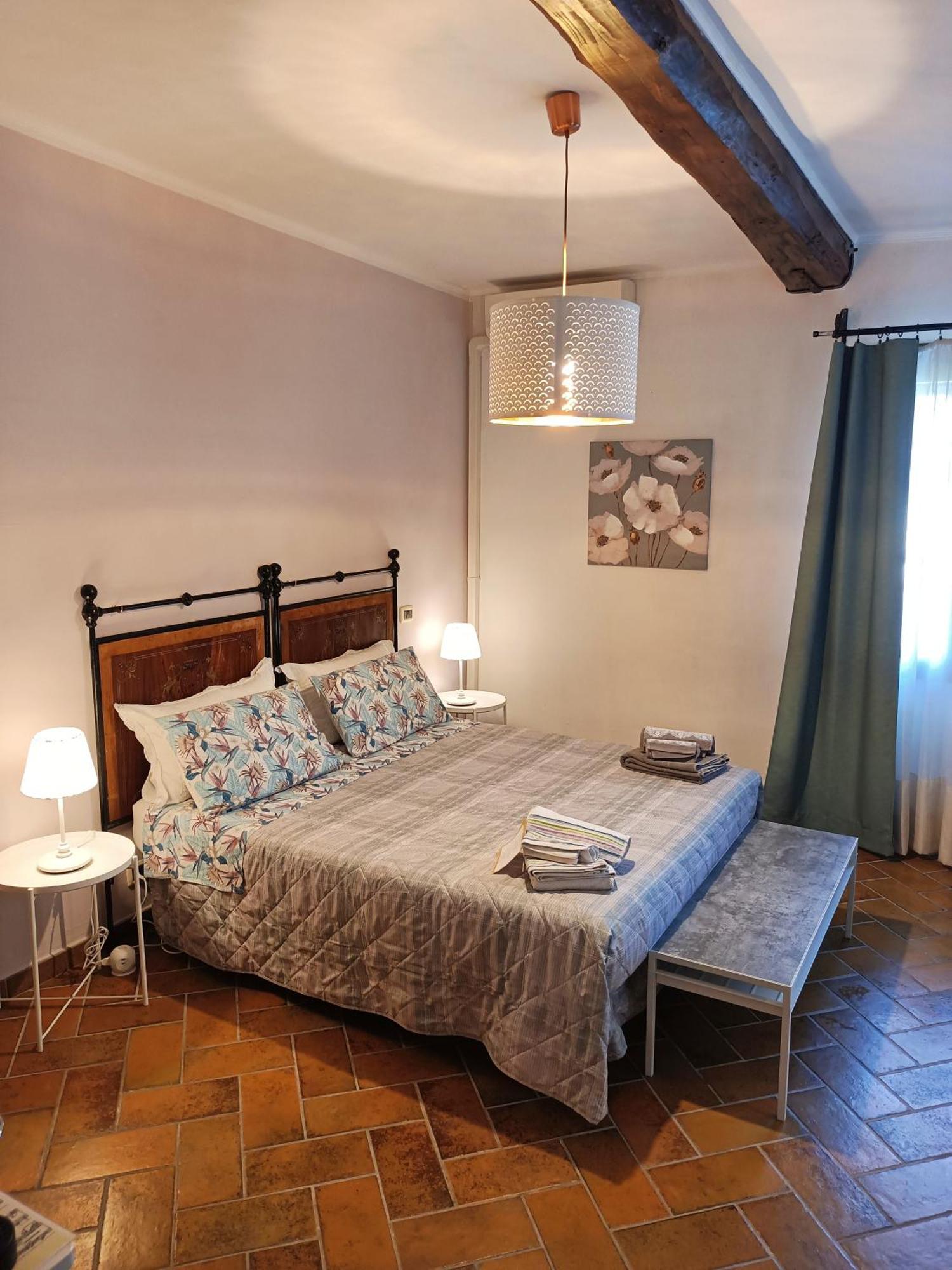 Bed and Breakfast Casale La Decima Будрио Экстерьер фото