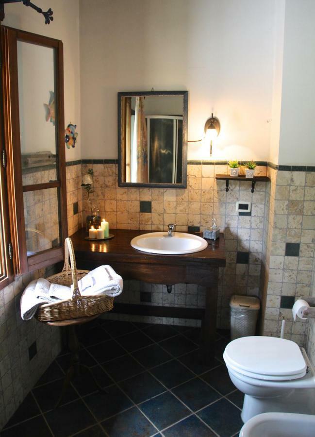 Bed and Breakfast Casale La Decima Будрио Экстерьер фото