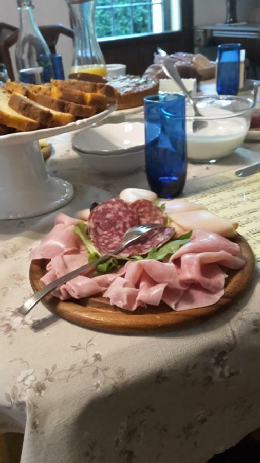 Bed and Breakfast Casale La Decima Будрио Экстерьер фото