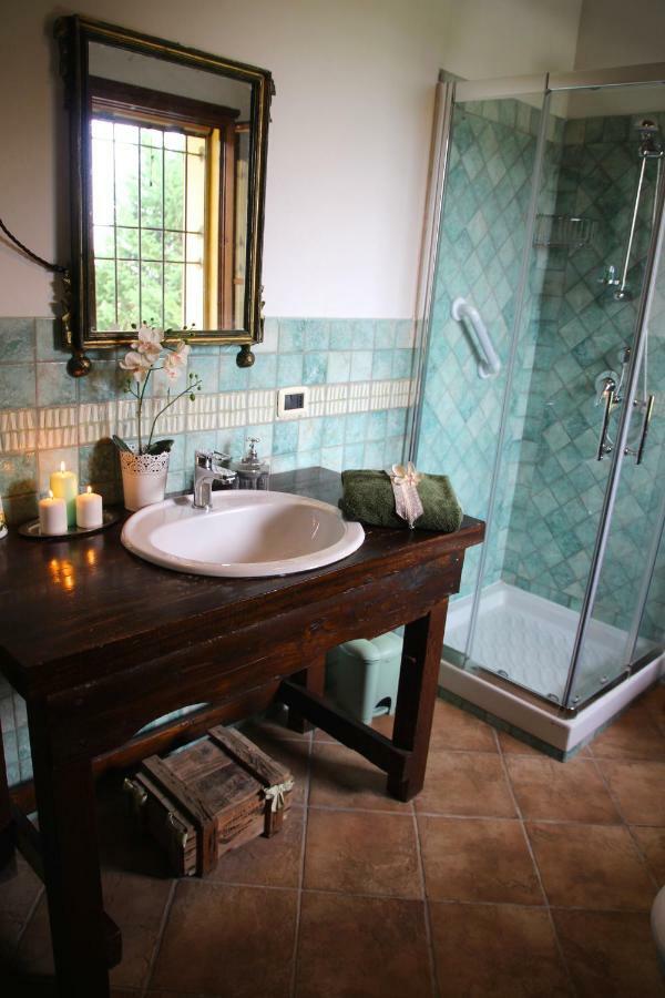 Bed and Breakfast Casale La Decima Будрио Экстерьер фото