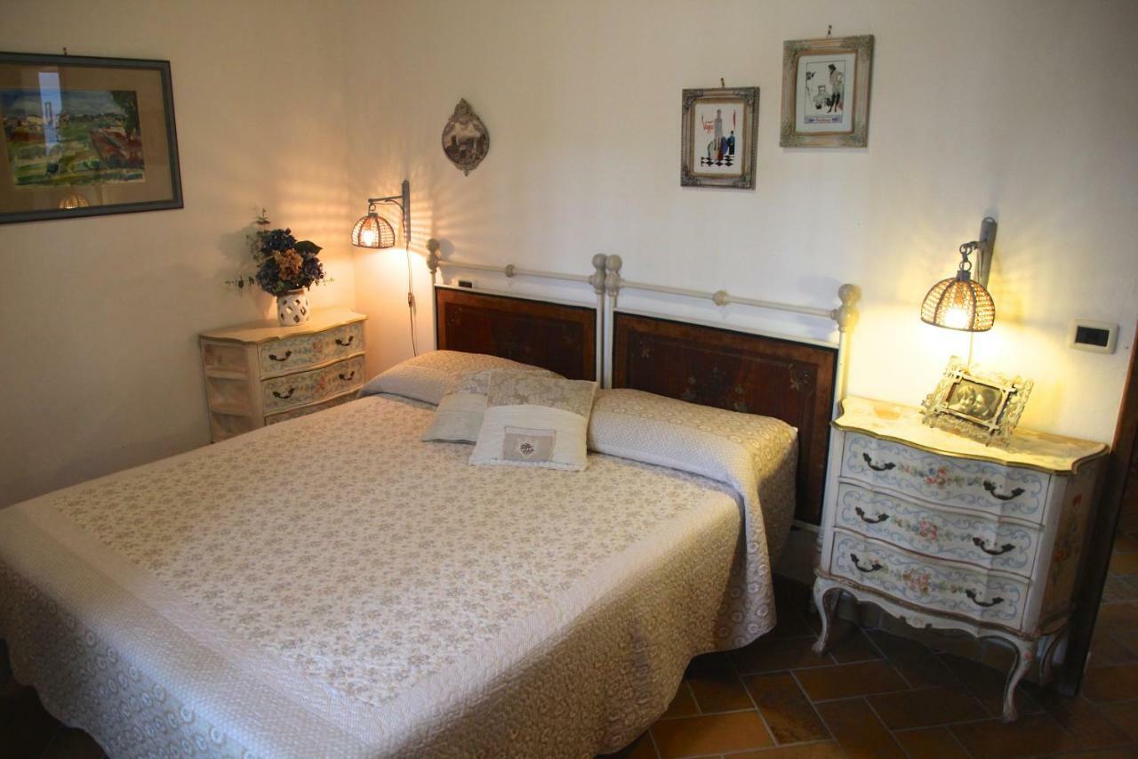 Bed and Breakfast Casale La Decima Будрио Экстерьер фото