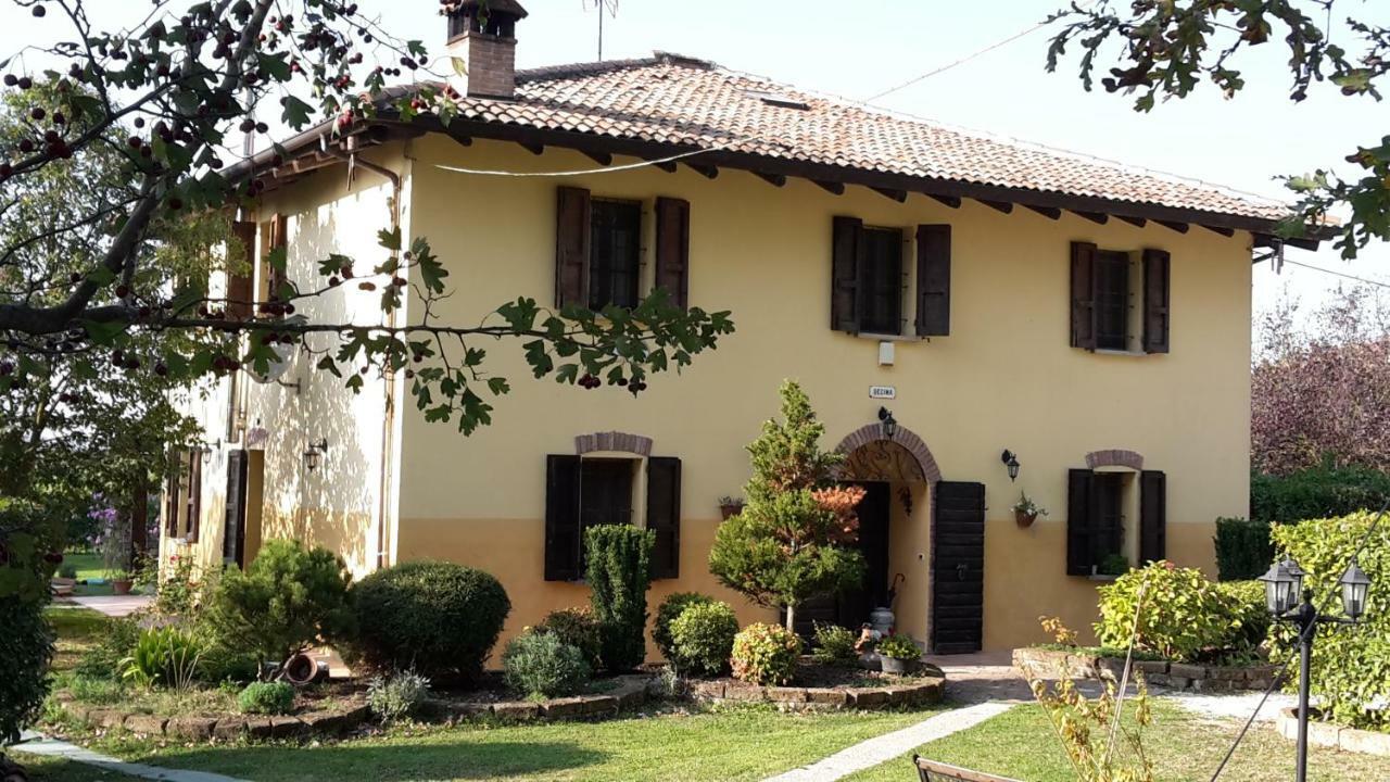 Bed and Breakfast Casale La Decima Будрио Экстерьер фото